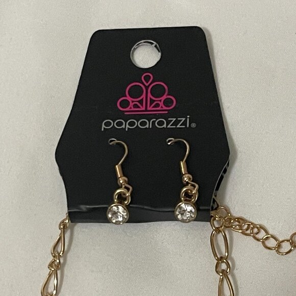 NEW Paparazzi Necklace and Earrings Set - Picture 3 of 3